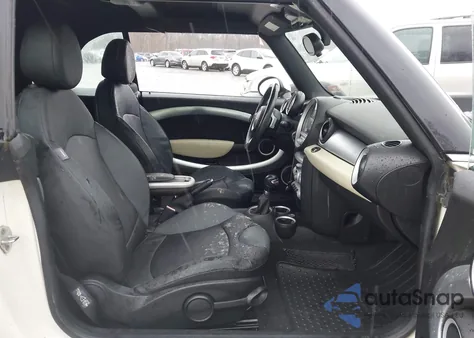 2009 Mini Cooper S from USA, damaged, VIN WMWMS33539TG89578